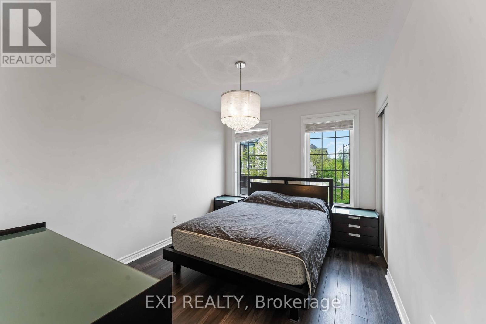 












226 PAR-LA-VILLE CIRCLE

,
Ottawa,




Ontario
K2S0T6

