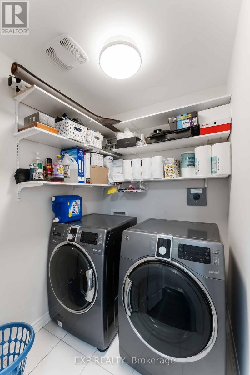 












226 PAR-LA-VILLE CIRCLE

,
Ottawa,




Ontario
K2S0T6

