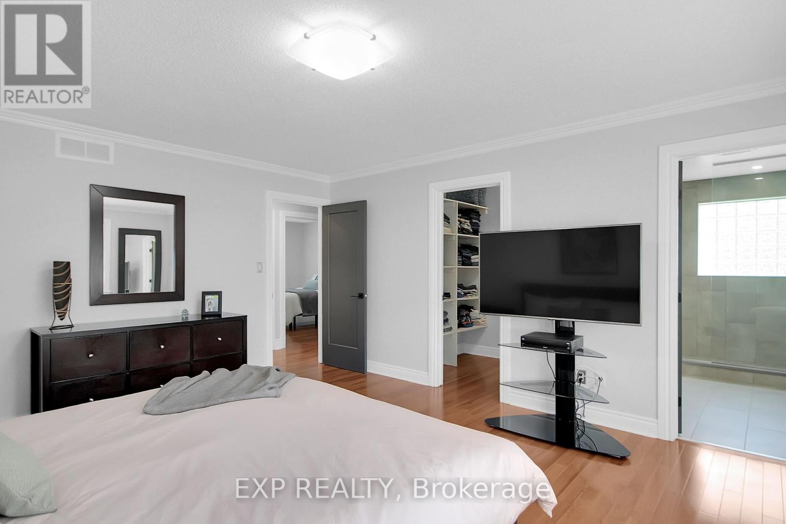 












6202 DEERMEADOW DRIVE

,
Ottawa,




Ontario
K4P1M9

