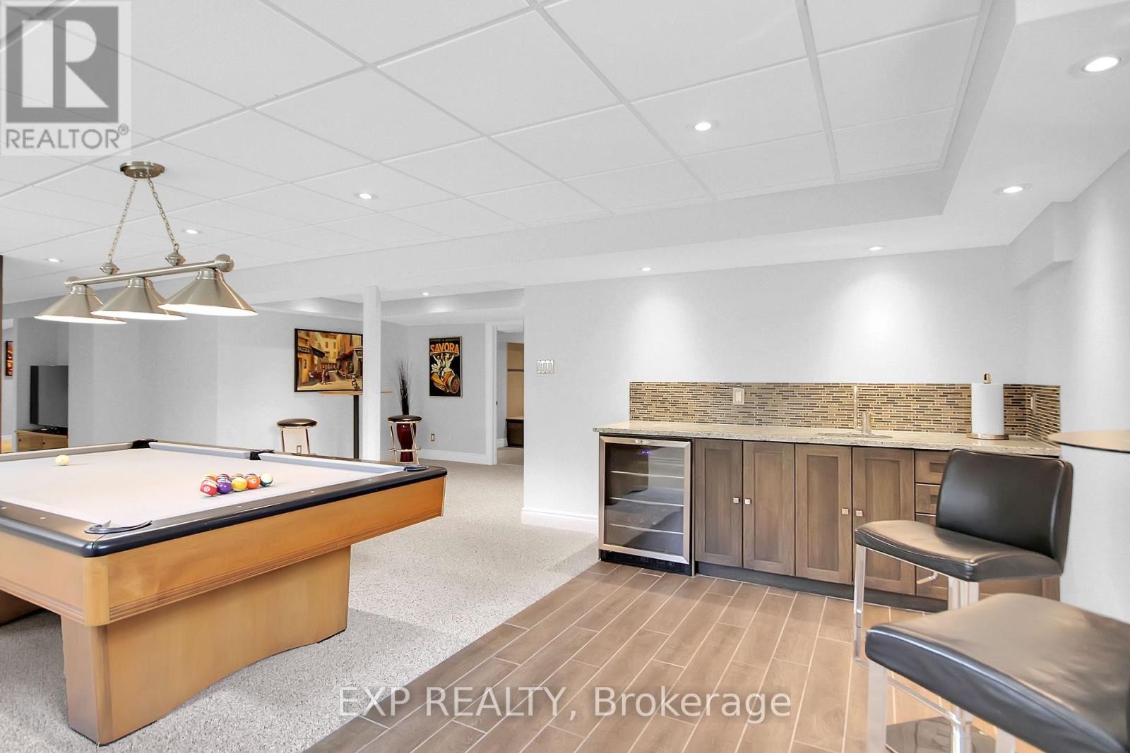 












6202 DEERMEADOW DRIVE

,
Ottawa,




Ontario
K4P1M9


