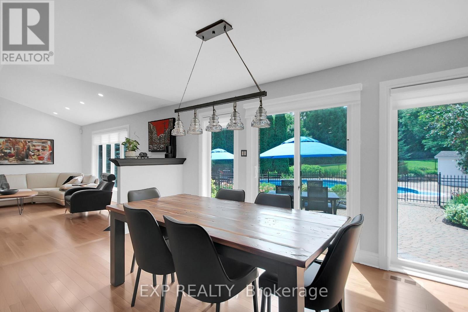 












6202 DEERMEADOW DRIVE

,
Ottawa,




Ontario
K4P1M9

