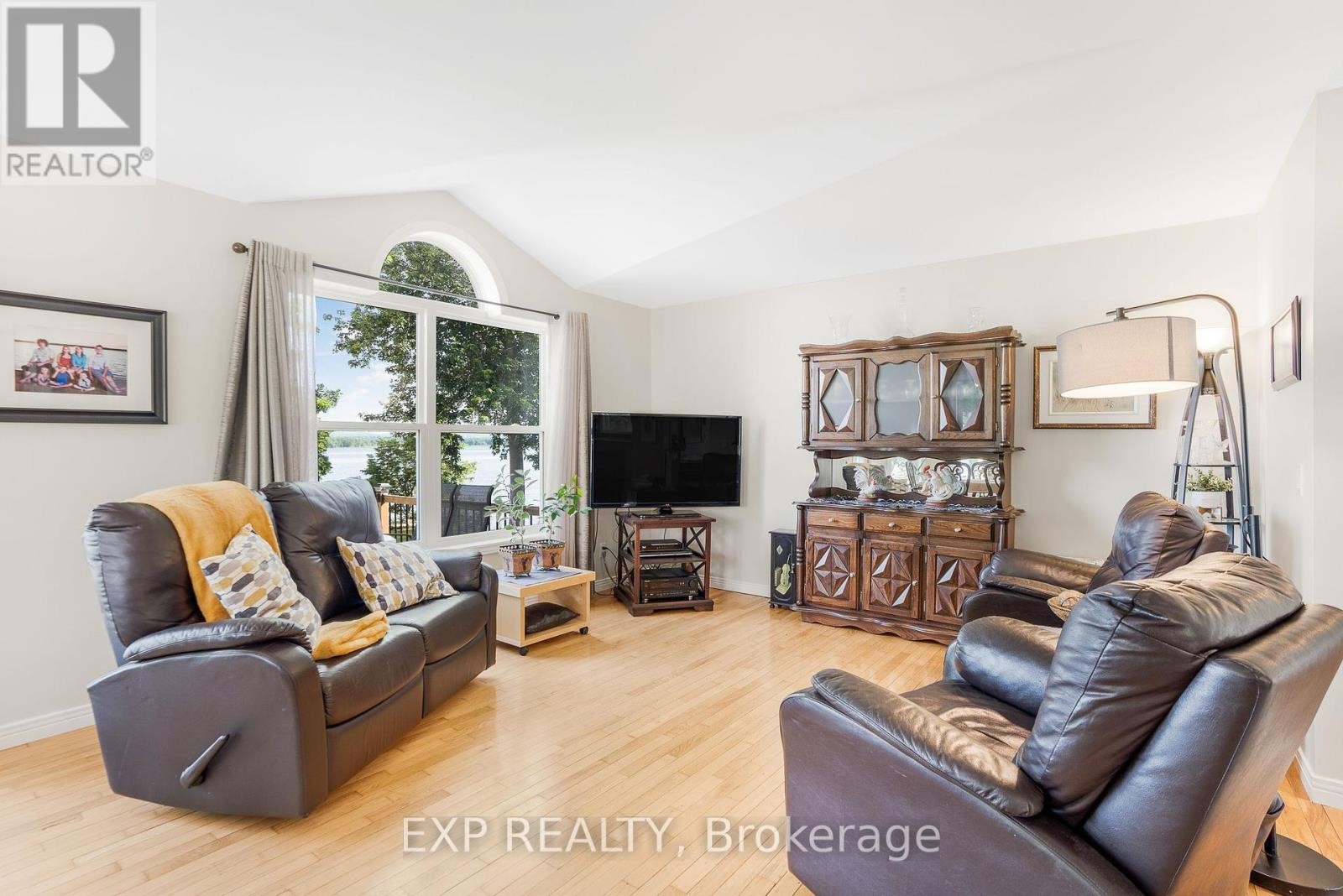 












506 PAGO ROAD

,
Clarence-Rockland,




Ontario
K4K1K7

