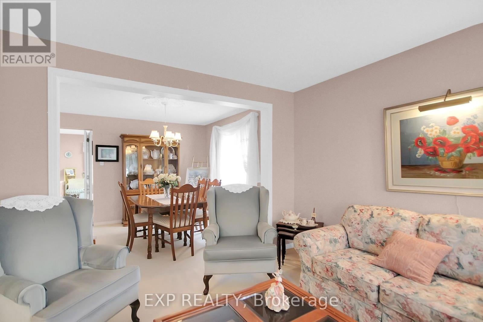 












2104 GARDENWAY DRIVE

,
Ottawa,




Ontario
K4A3K2

