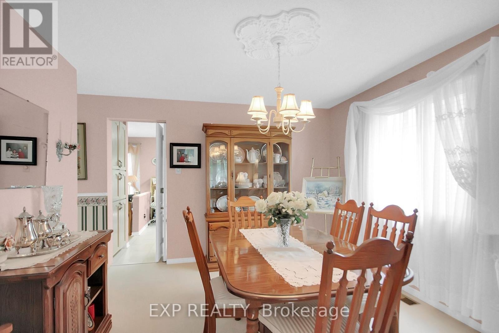












2104 GARDENWAY DRIVE

,
Ottawa,




Ontario
K4A3K2

