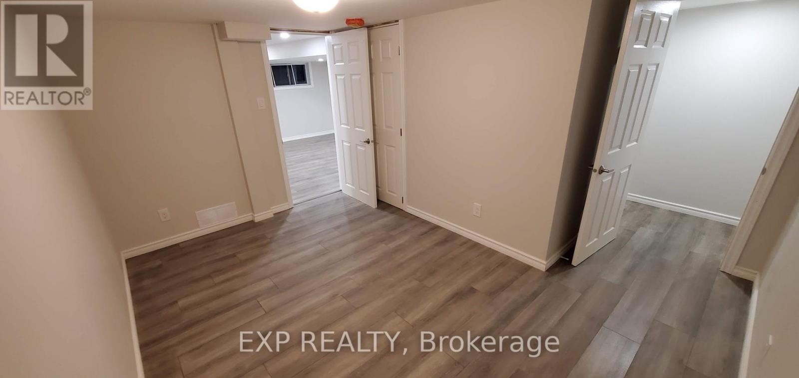 












113 RIDGEFIELD CRESCENT

,
Ottawa,




Ontario
K2H6T4


