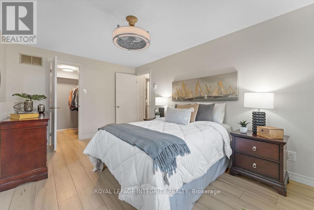 












406 TANGUAY COURT

,
Ottawa,




Ontario
K2L3W9

