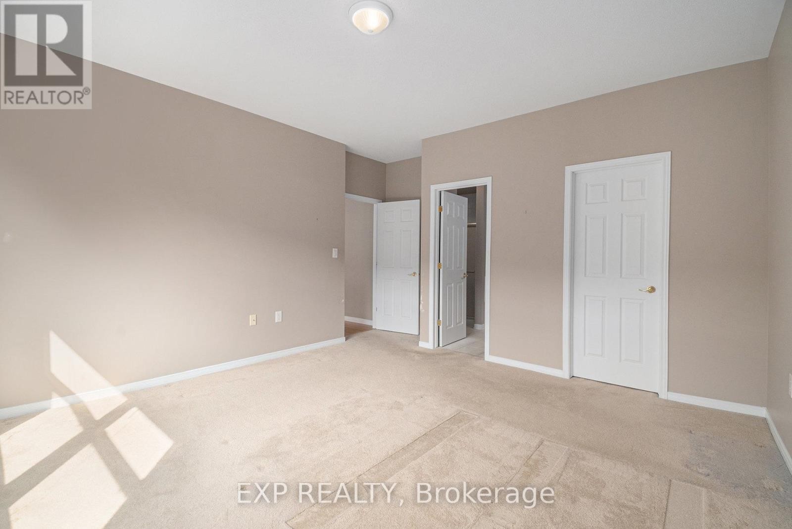 












652 COUNTRY TRAIL PRIVATE

,
Ottawa,




Ontario
K0A1K0

