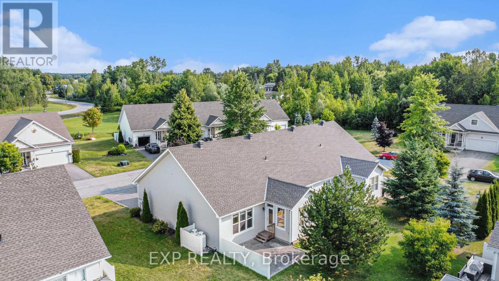 












652 COUNTRY TRAIL PRIVATE

,
Ottawa,




Ontario
K0A1K0

