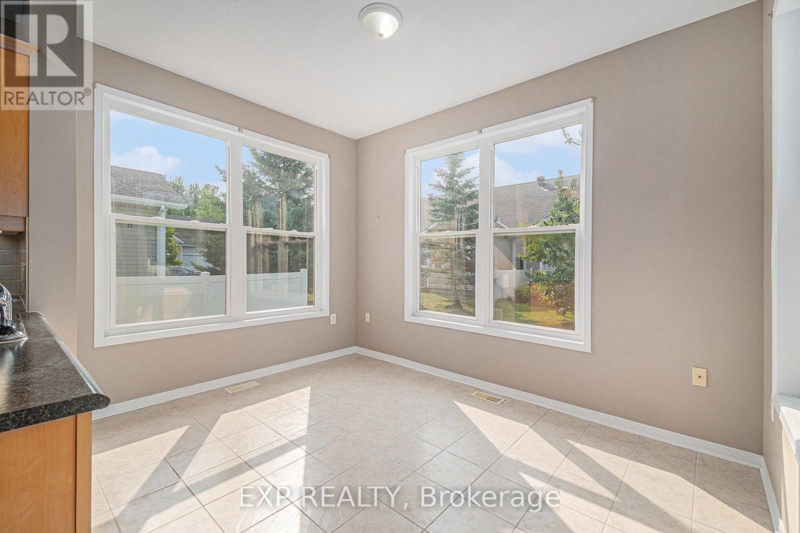 












652 COUNTRY TRAIL PRIVATE

,
Ottawa,




Ontario
K0A1K0

