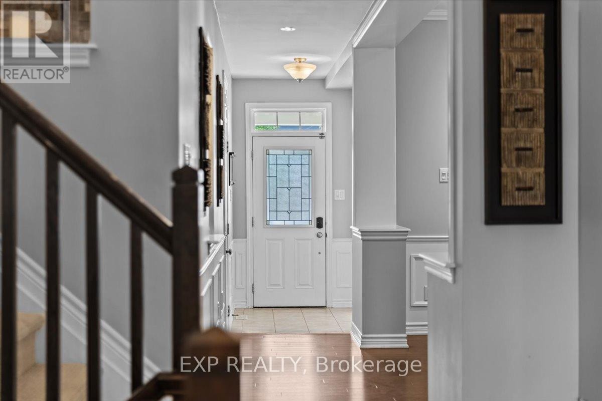 












585 DUNDONALD DRIVE

,
Ottawa,




Ontario
K2J5X1

