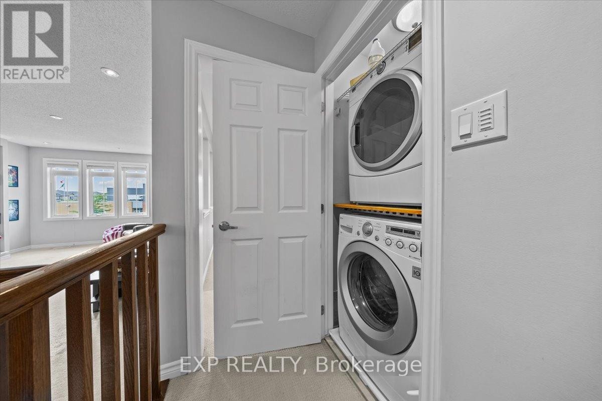 












585 DUNDONALD DRIVE

,
Ottawa,




Ontario
K2J5X1

