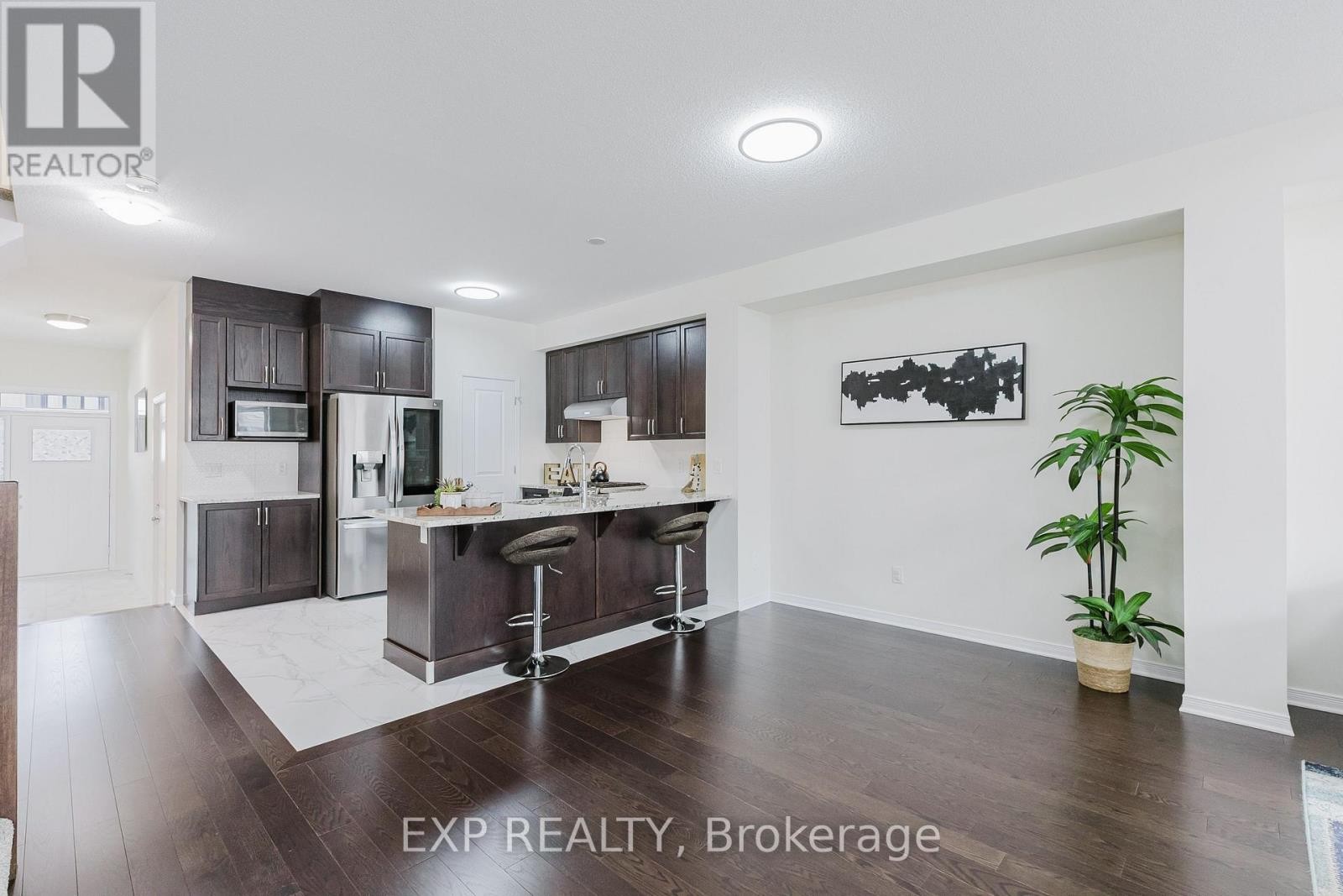 












56 JARDINIERE STREET

,
Ottawa,




Ontario
K2S2K3

