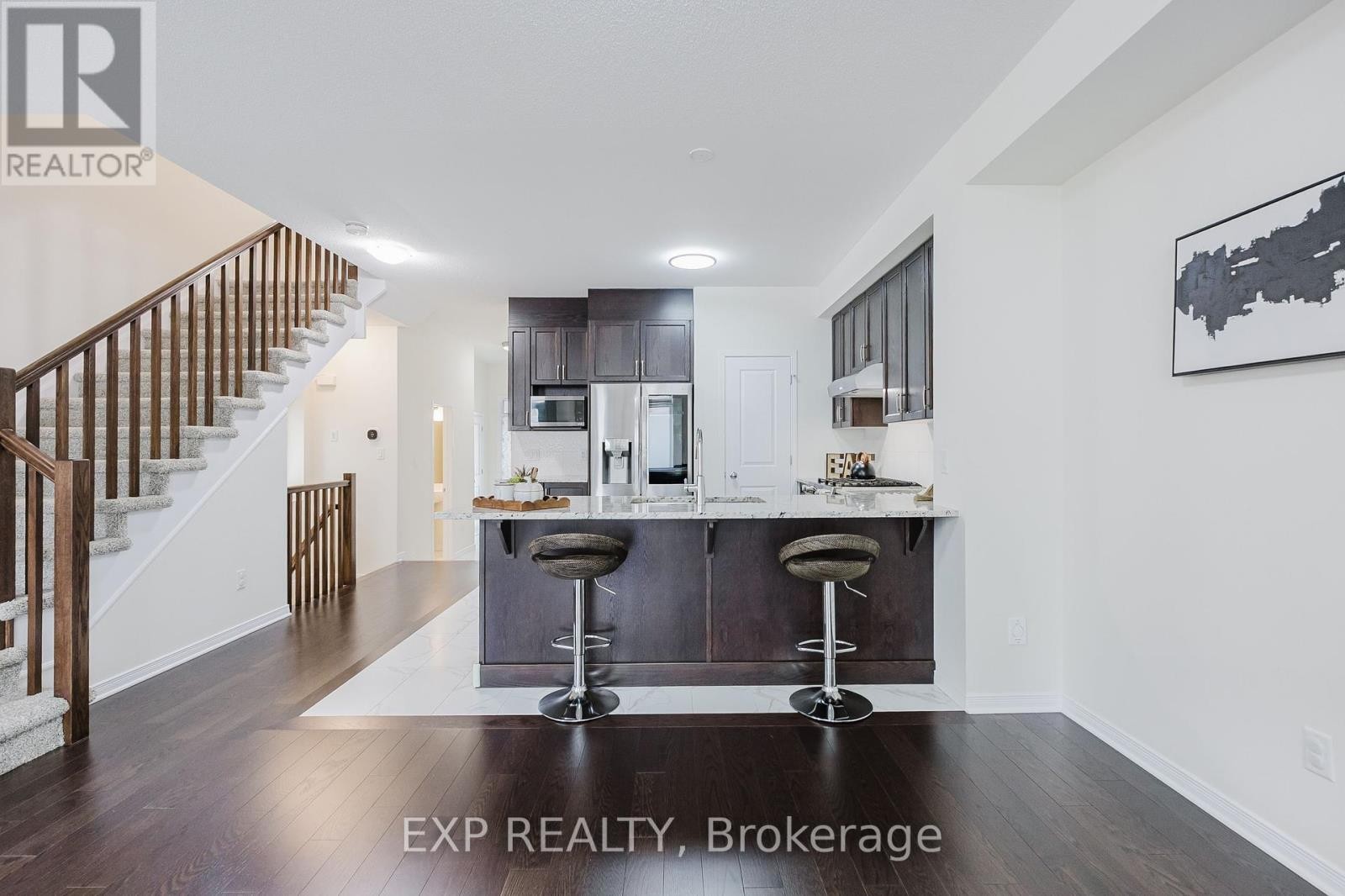 












56 JARDINIERE STREET

,
Ottawa,




Ontario
K2S2K3

