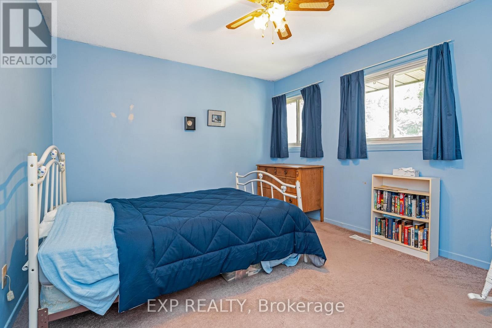 












11 - 3111 QUAIL DRIVE

,
Ottawa,




Ontario
K1T1T9

