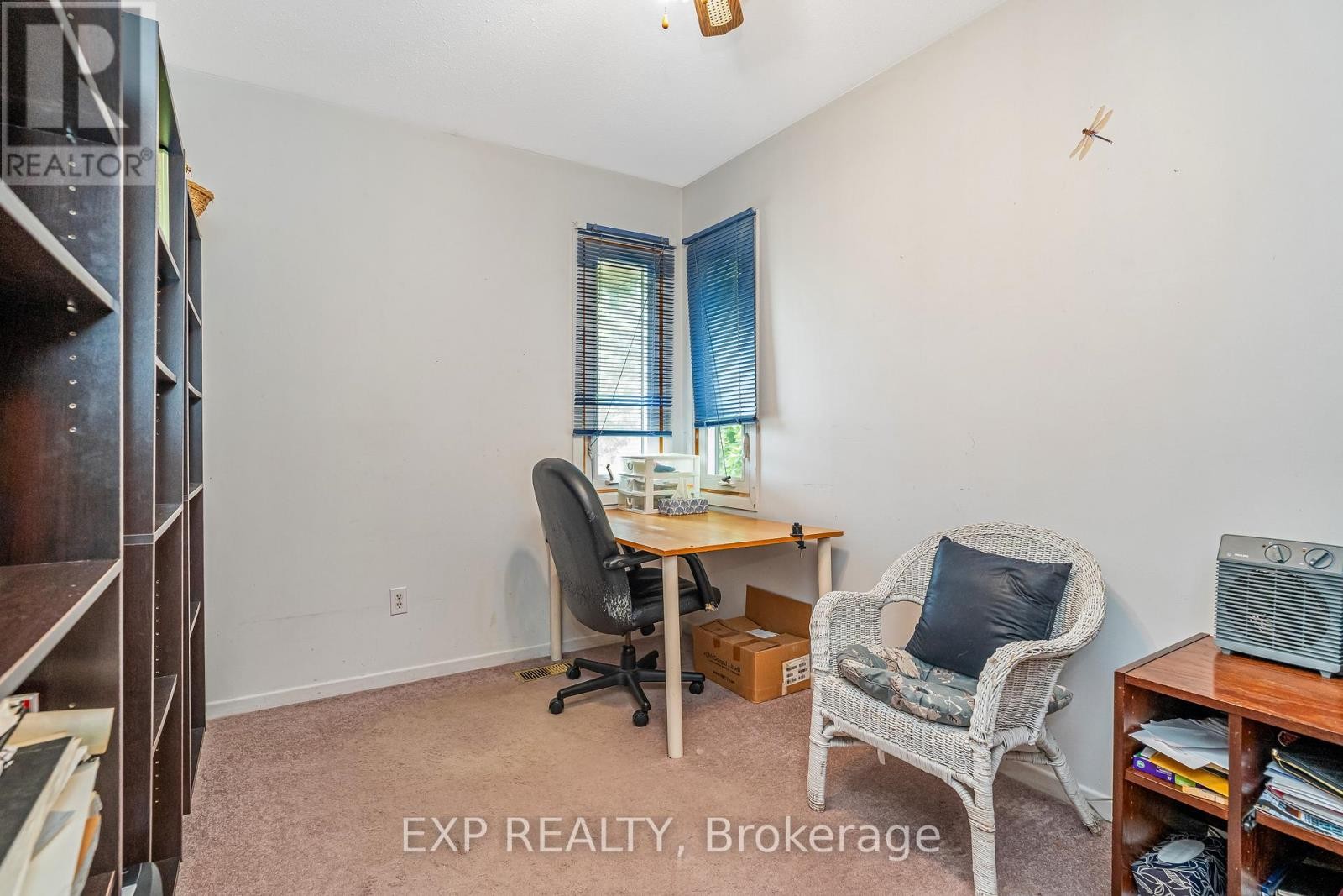 












11 - 3111 QUAIL DRIVE

,
Ottawa,




Ontario
K1T1T9

