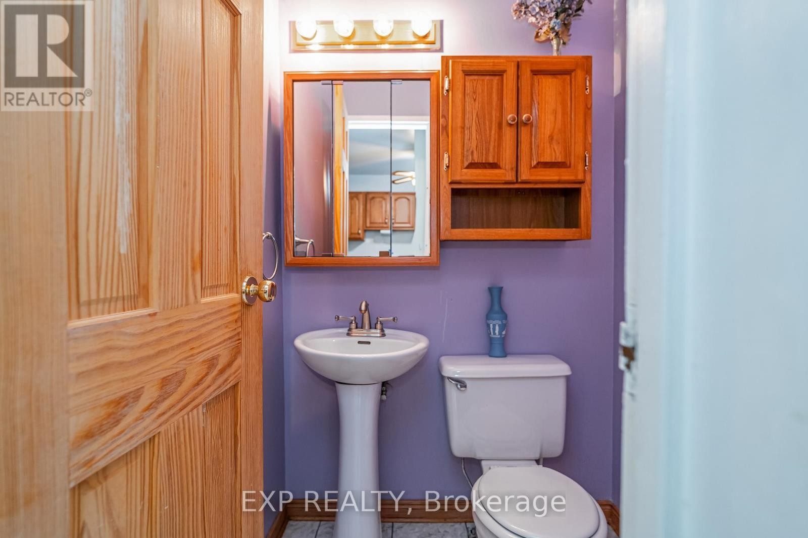 












11 - 3111 QUAIL DRIVE

,
Ottawa,




Ontario
K1T1T9

