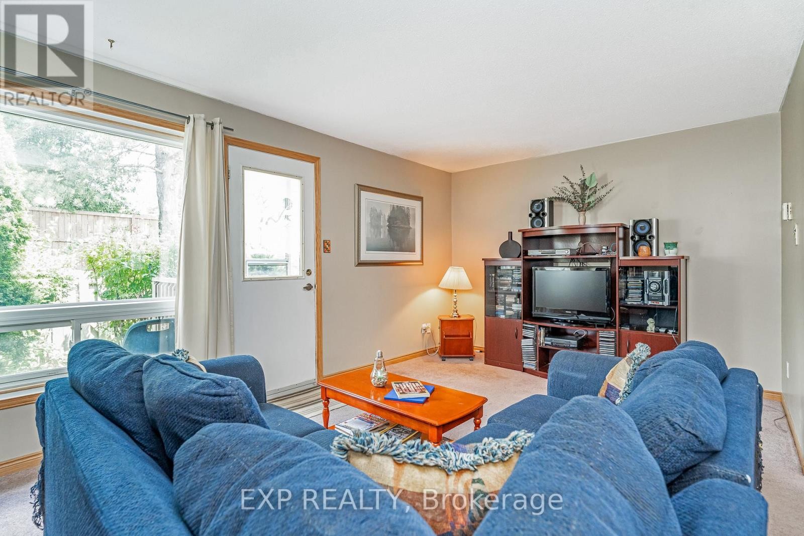 












11 - 3111 QUAIL DRIVE

,
Ottawa,




Ontario
K1T1T9


