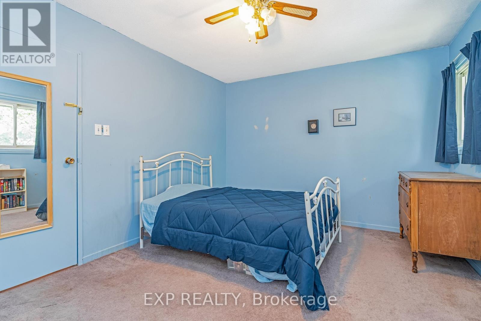 












11 - 3111 QUAIL DRIVE

,
Ottawa,




Ontario
K1T1T9

