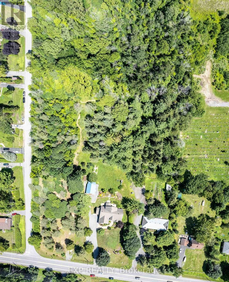 












5486 OLD RICHMOND RD. ROAD W

,
Ottawa,







Ontario
K2R1E4

