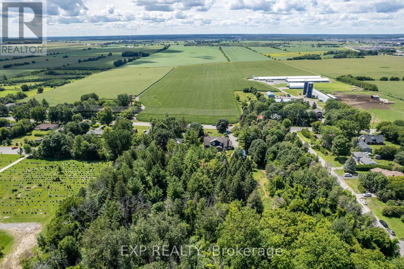 












5486 OLD RICHMOND RD. ROAD W

,
Ottawa,







Ontario
K2R1E4

