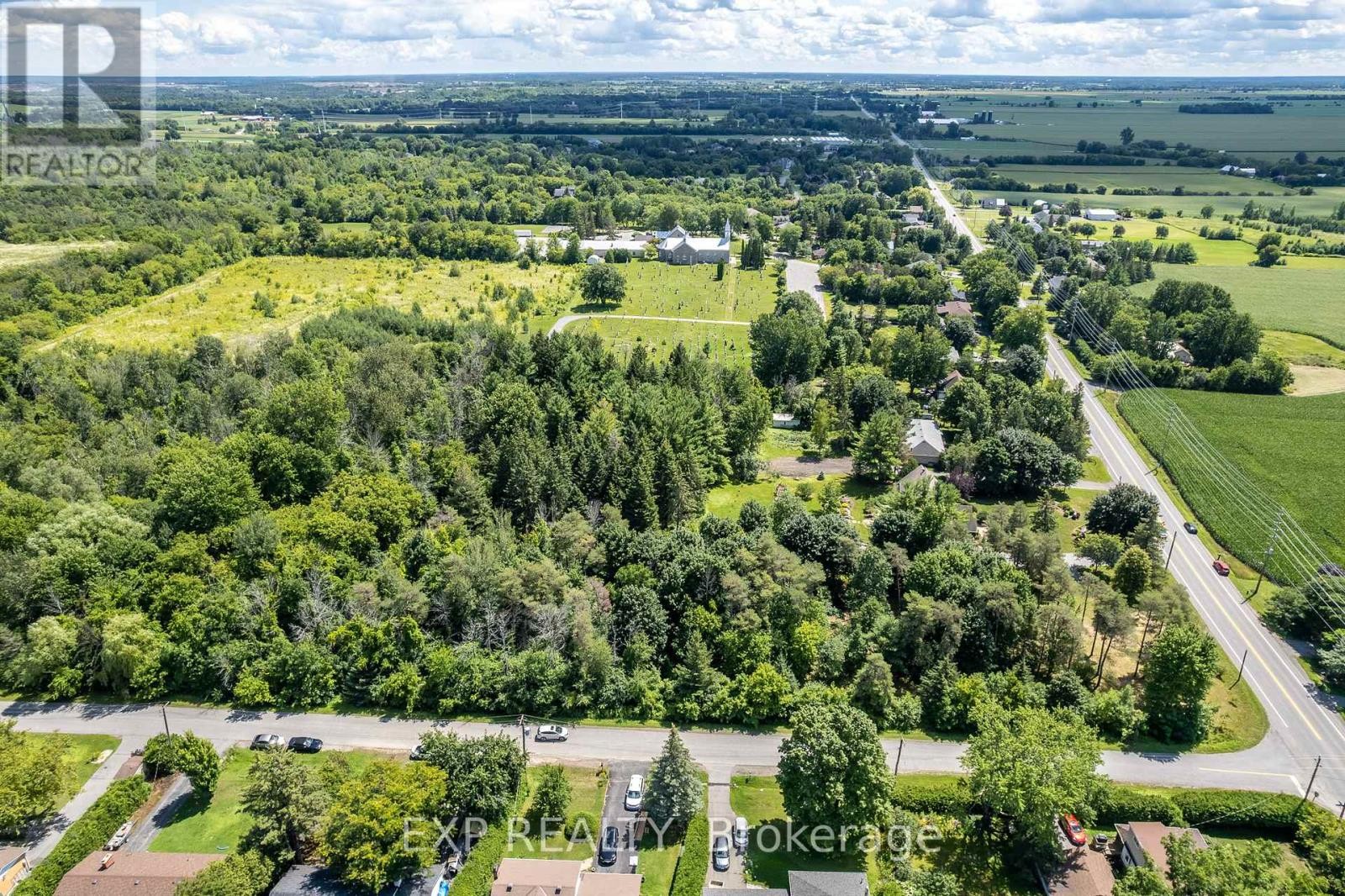 












5486 OLD RICHMOND RD. ROAD W

,
Ottawa,







Ontario
K2R1E4

