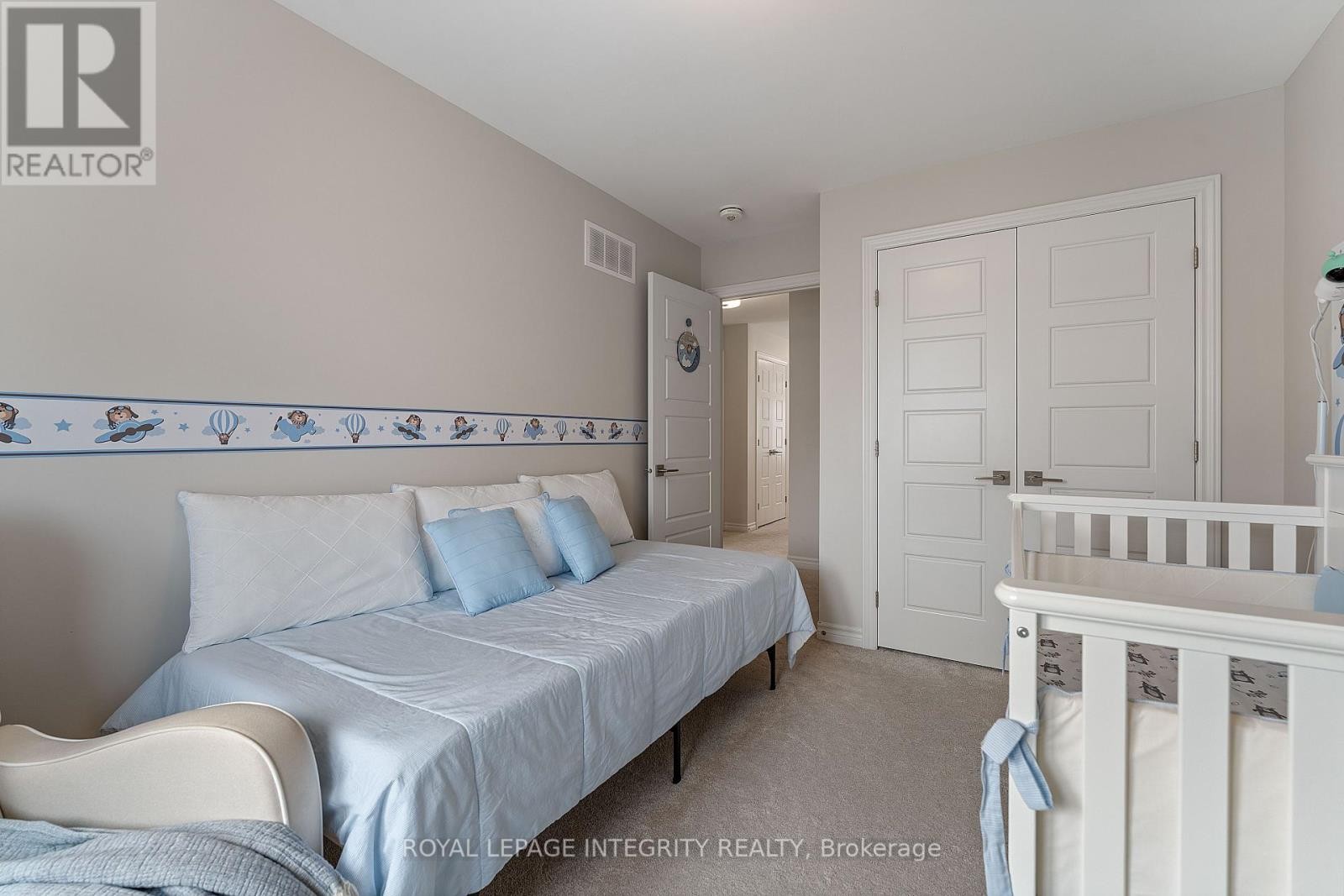 












820 CLAPHAM TERRACE

,
Ottawa,




Ontario
K2S2N8

