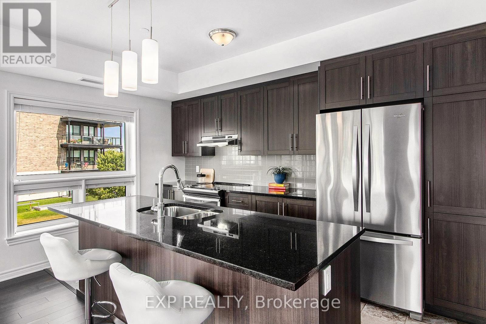 












202 - 120 PRESTIGE CIRCLE

,
Ottawa,




Ontario
K4A1B4

