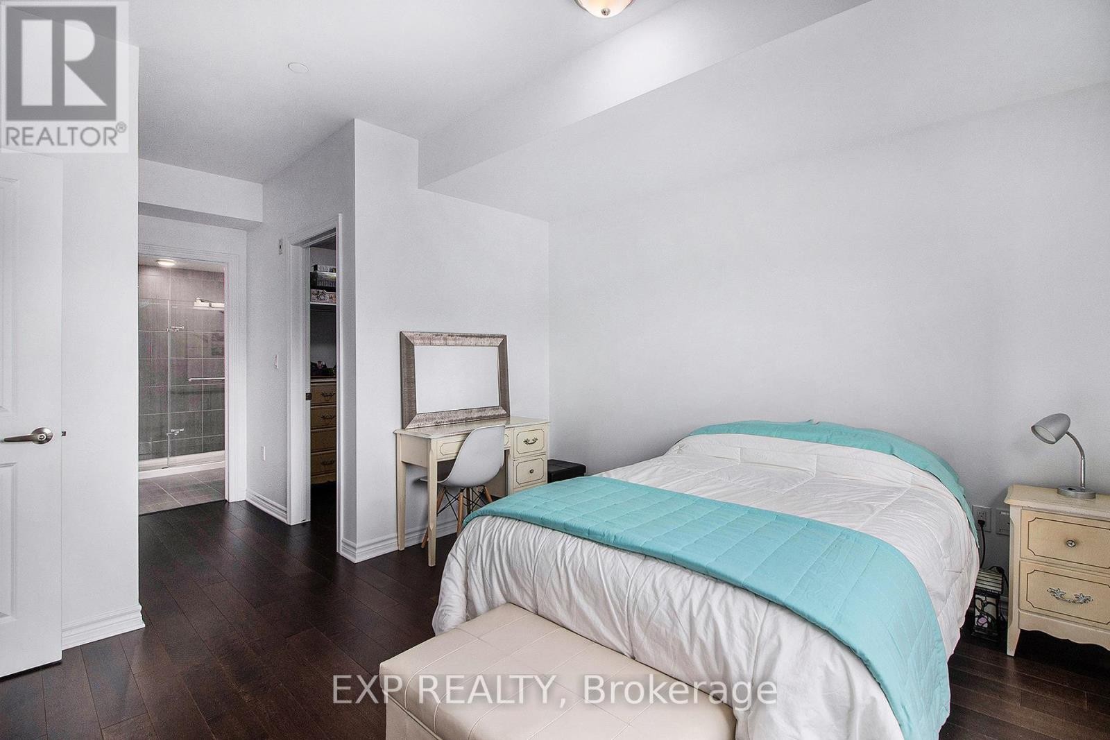 












202 - 120 PRESTIGE CIRCLE

,
Ottawa,




Ontario
K4A1B4

