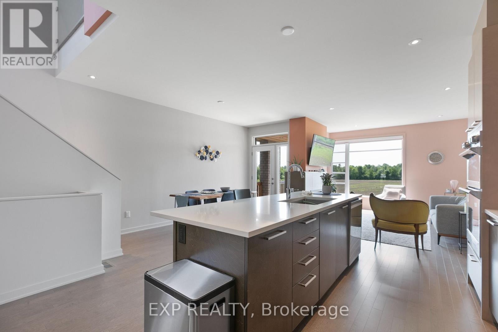 












244 SHUTTLEWORTH DRIVE

,
Ottawa,




Ontario
K1T0T4

