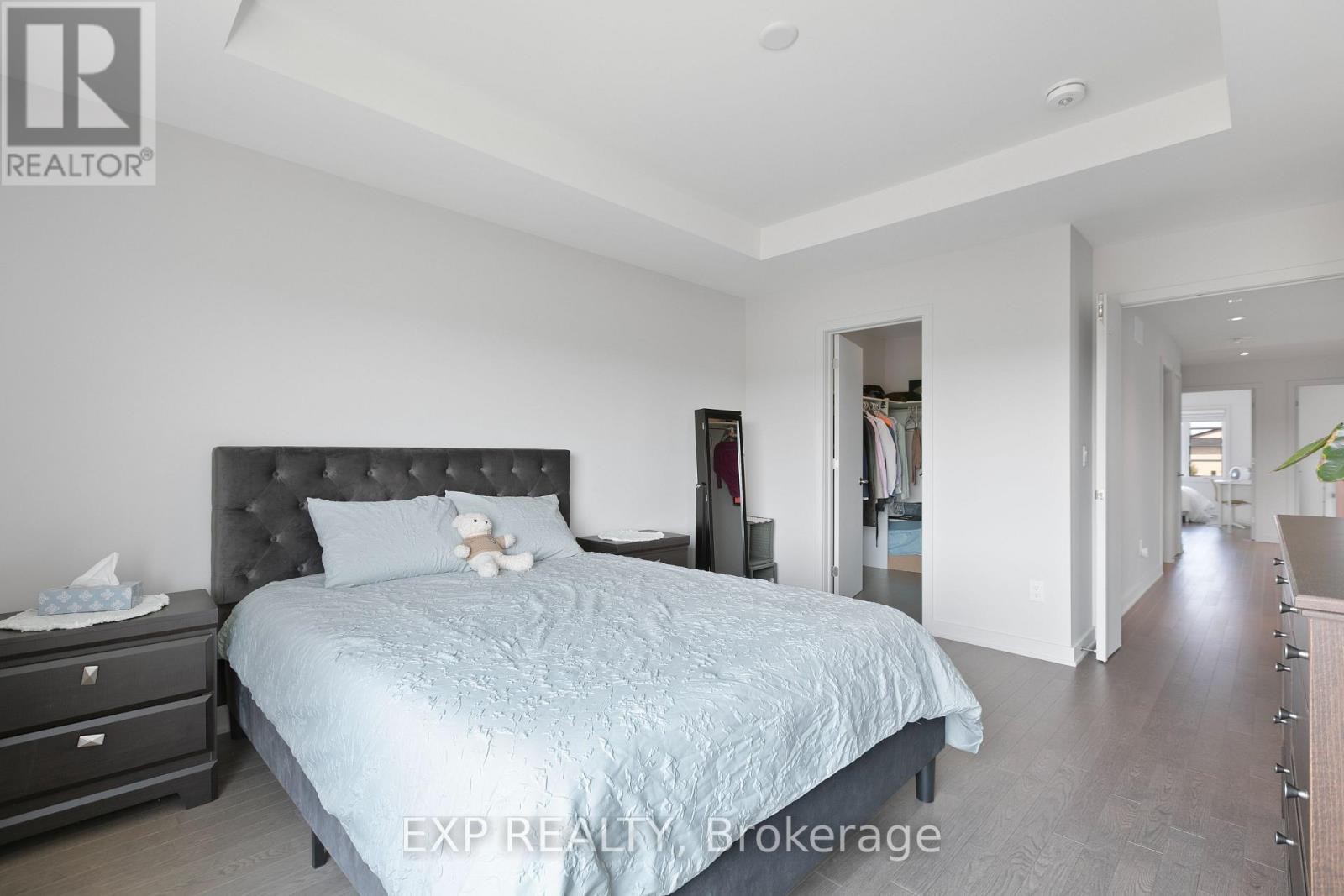 












244 SHUTTLEWORTH DRIVE

,
Ottawa,




Ontario
K1T0T4

