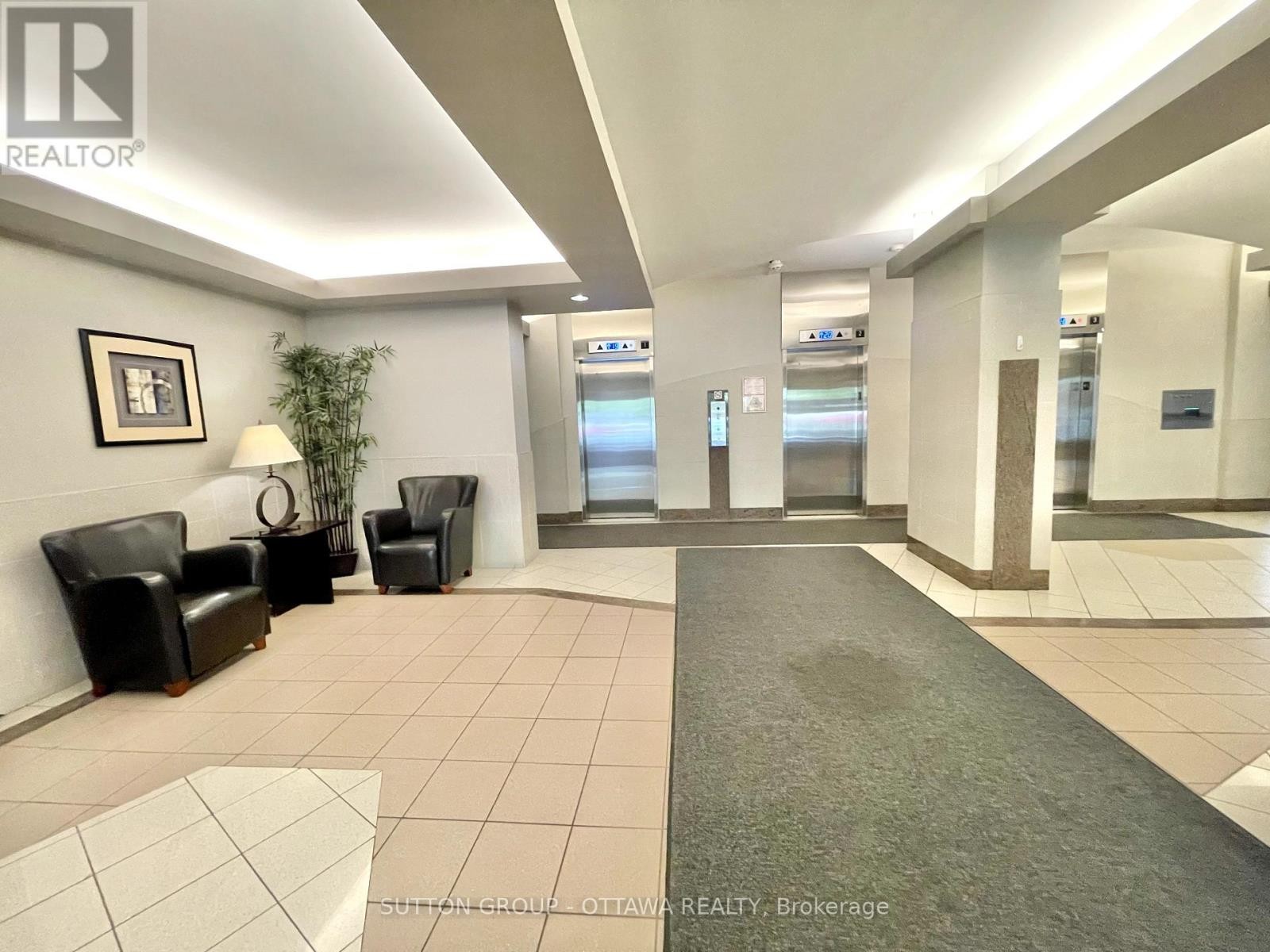












1908 - 900 DYNES ROAD

,
Ottawa,




Ontario
K2C3L6

