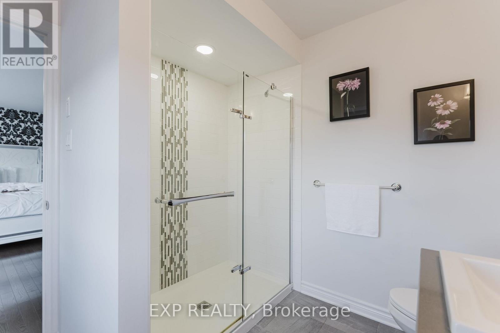 












80 PALFREY WAY

,
Ottawa,




Ontario
K2V0B3


