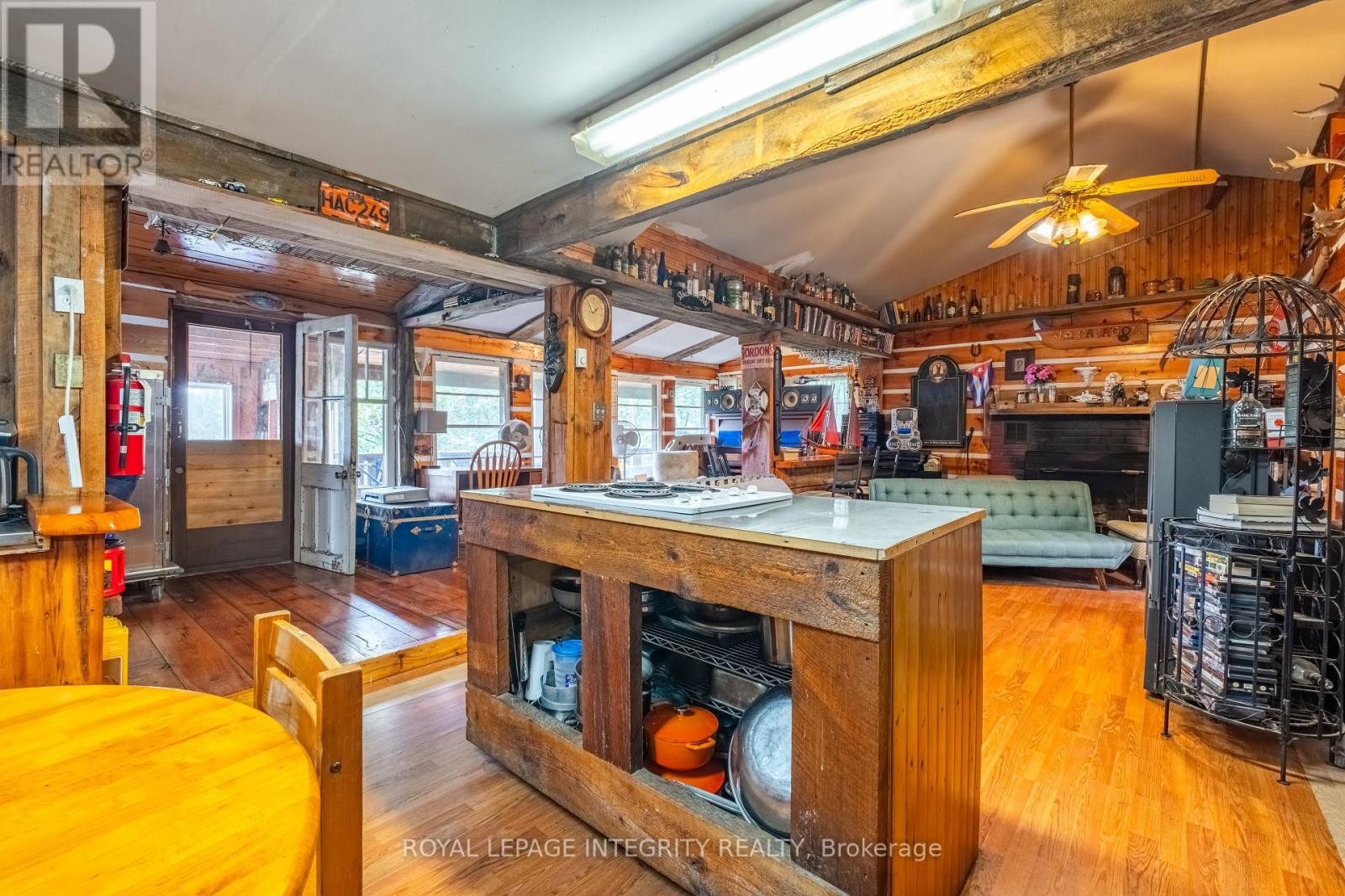 












817 DARLING CONCESSION 7 ROAD

,
Lanark Highlands,




Ontario
K0G1K0

