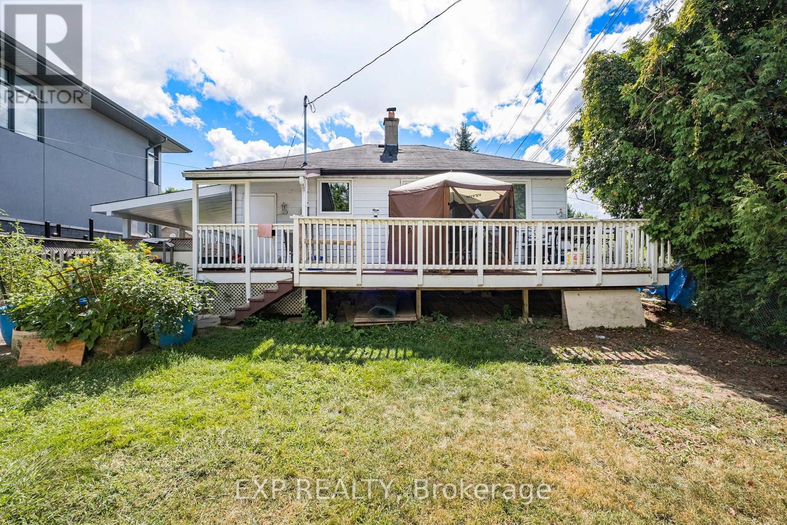 












63 WITHROW AVENUE

,
Ottawa,




Ontario
K2G2H9

