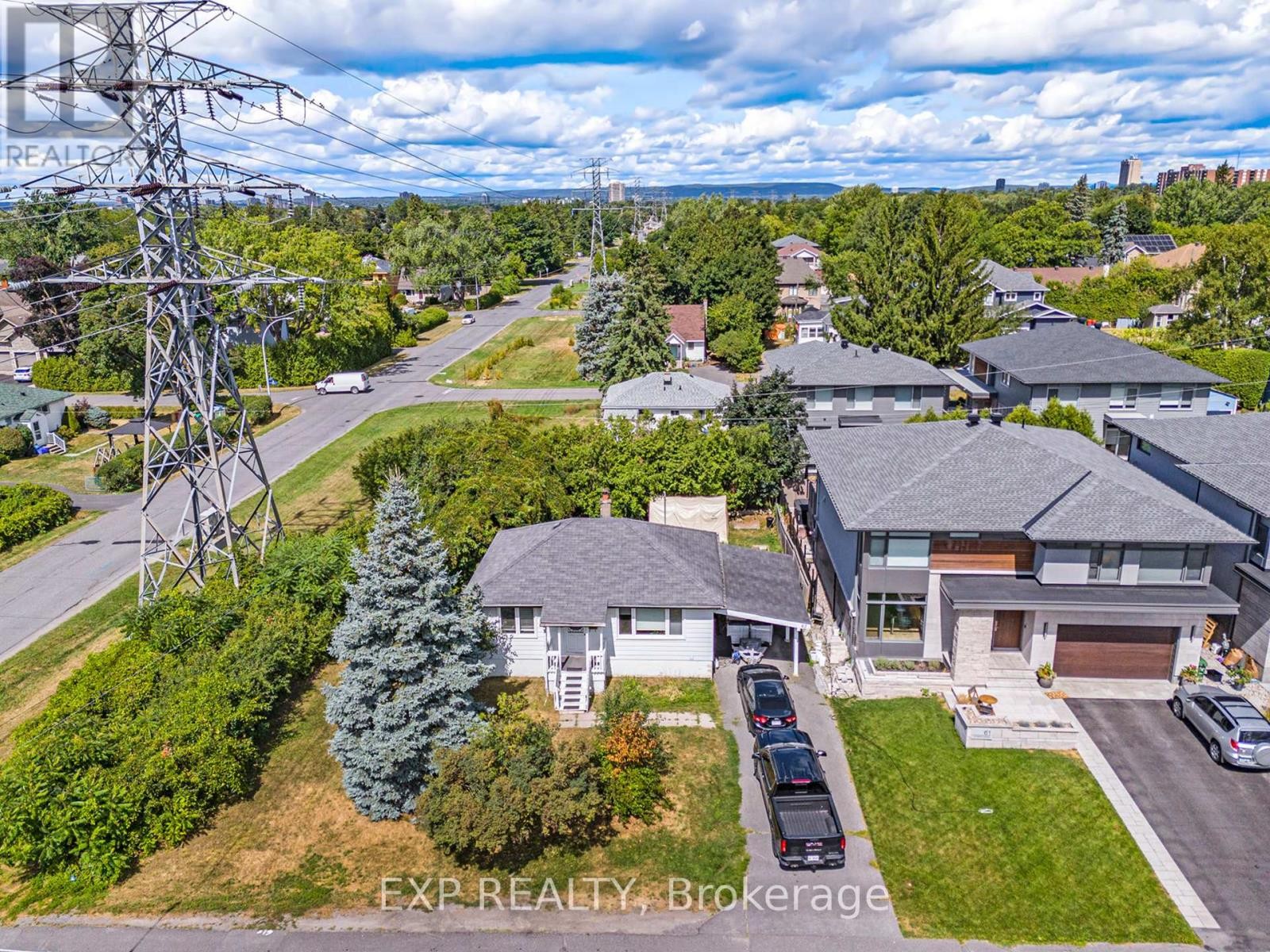 












63 WITHROW AVENUE

,
Ottawa,




Ontario
K2G2H9

