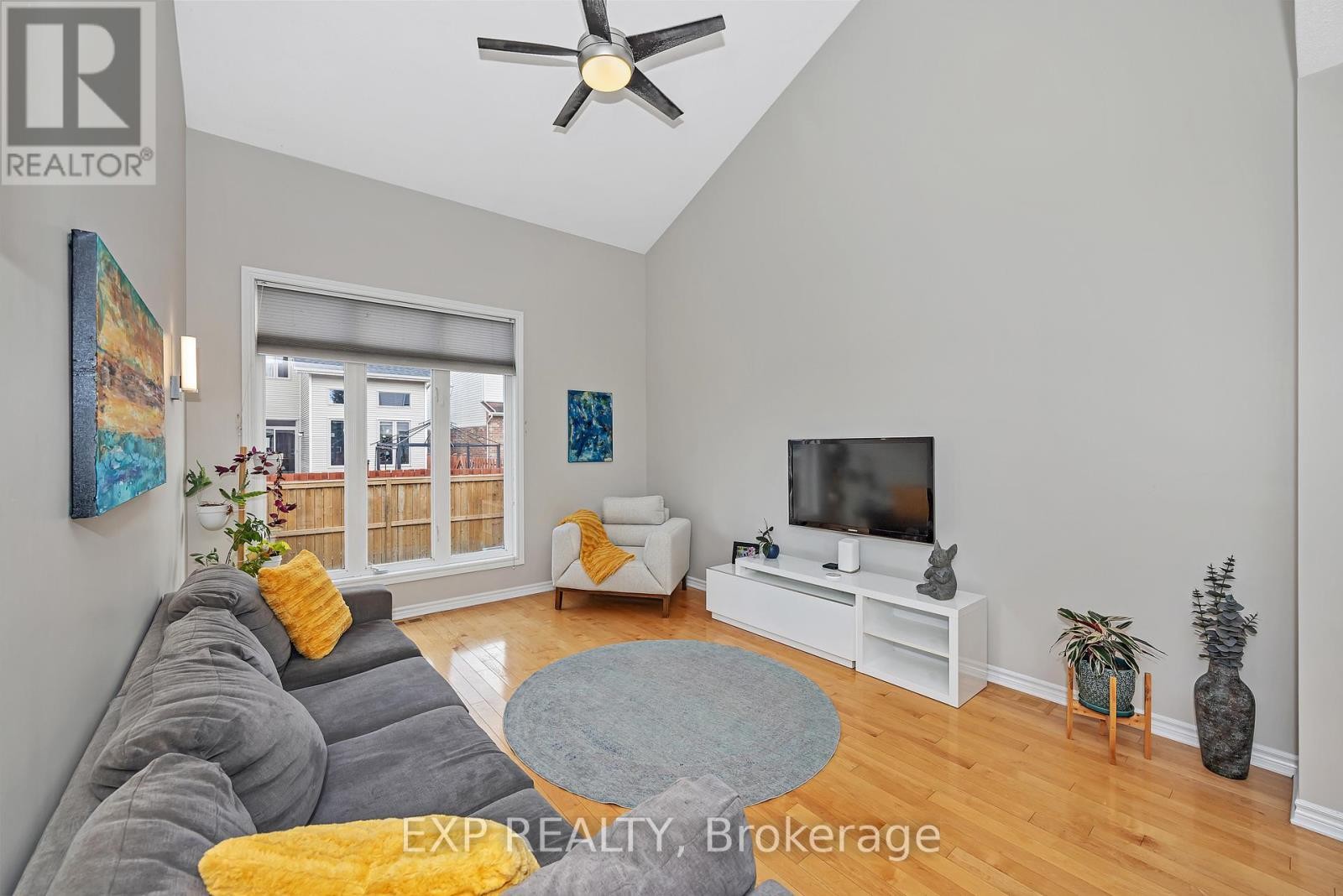 












694 BOWERCREST CRESCENT

,
Ottawa,




Ontario
K1V2M2

