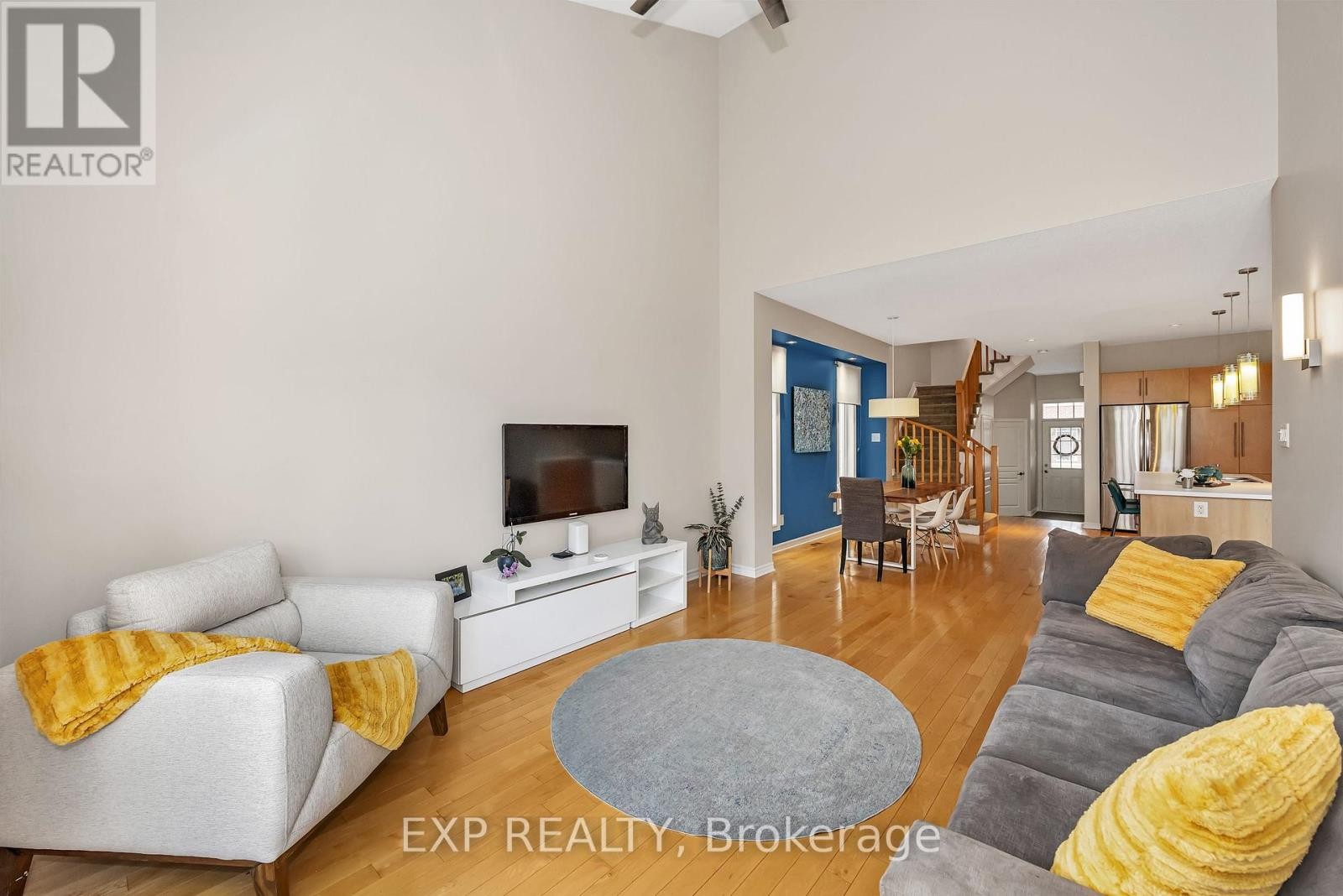 












694 BOWERCREST CRESCENT

,
Ottawa,




Ontario
K1V2M2

