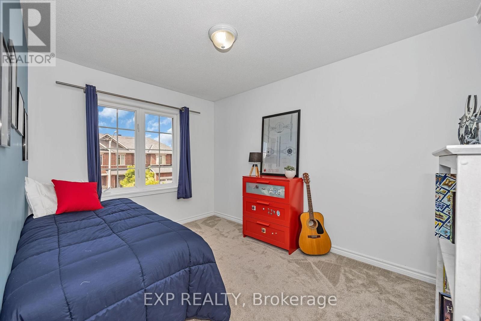 












694 BOWERCREST CRESCENT

,
Ottawa,




Ontario
K1V2M2

