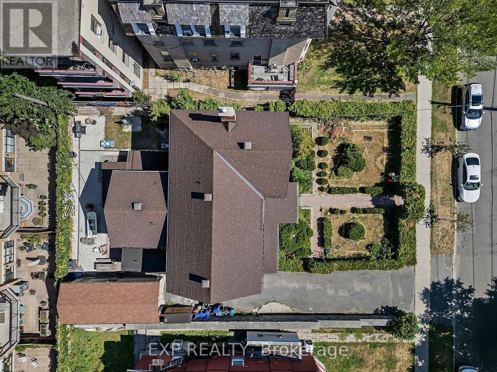 












171 DALY AVENUE

,
Ottawa,




Ontario
K1N6E8

