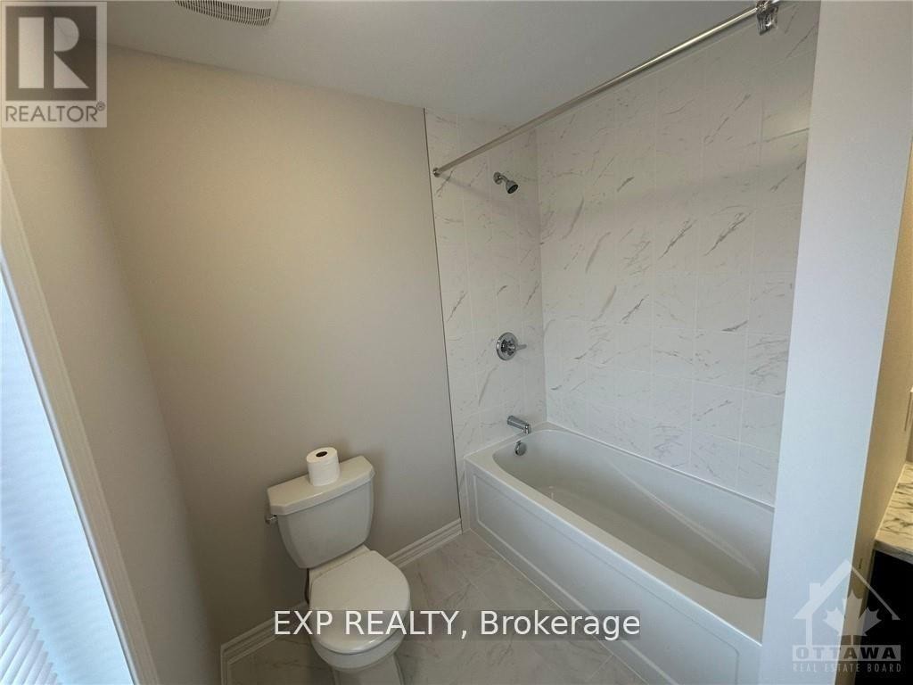 












1861 HAIKU STREET

,
Ottawa,




Ontario
K2J6W6

