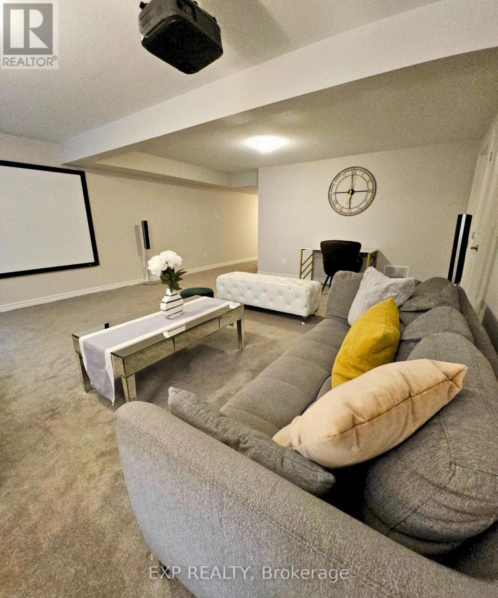 












1861 HAIKU STREET

,
Ottawa,




Ontario
K2J6W6


