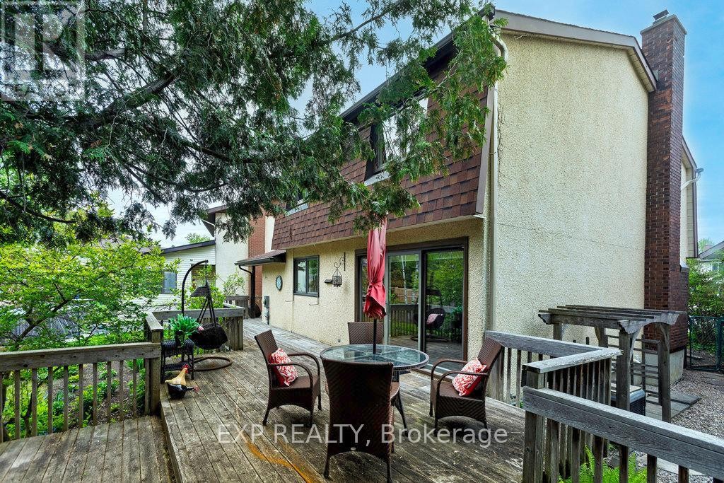 












19 ANCROFT COURT

,
Ottawa,




Ontario
K2G4A5

