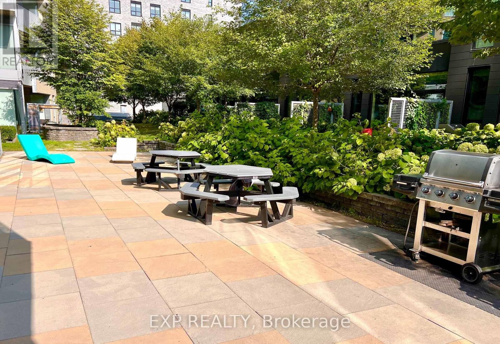 












2001 - 40 NEPEAN STREET

,
Ottawa,




Ontario
K2P0X5


