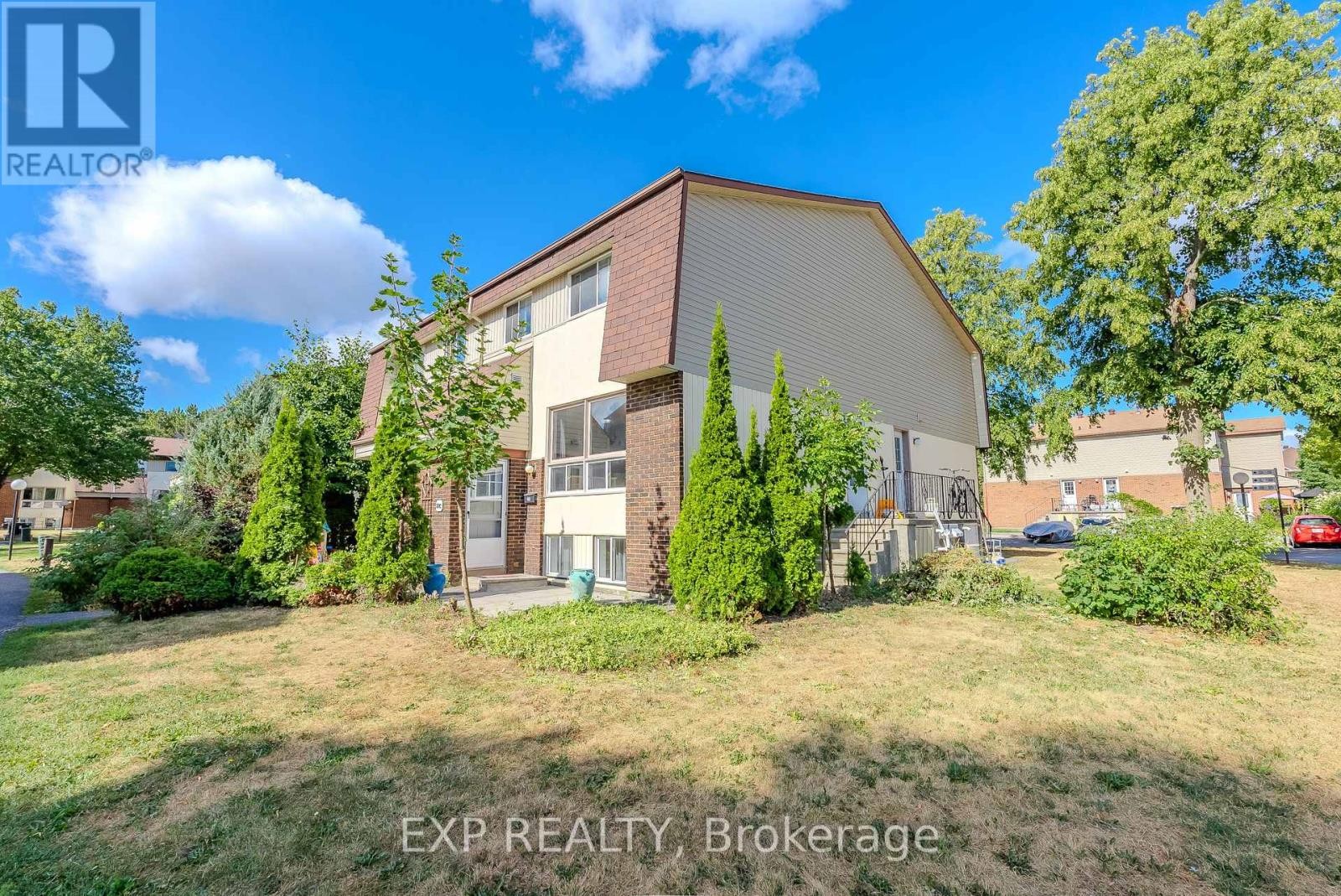 












#C - 37 FORESTER CRESCENT

,
Ottawa,




Ontario
K2H8Y3

