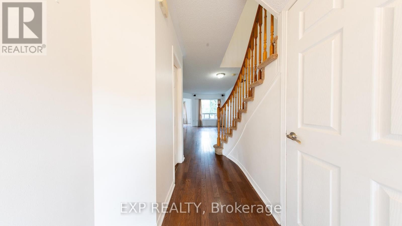 












4347 SUNWOOD CRESCENT

,
Ottawa,




Ontario
K1J1B9

