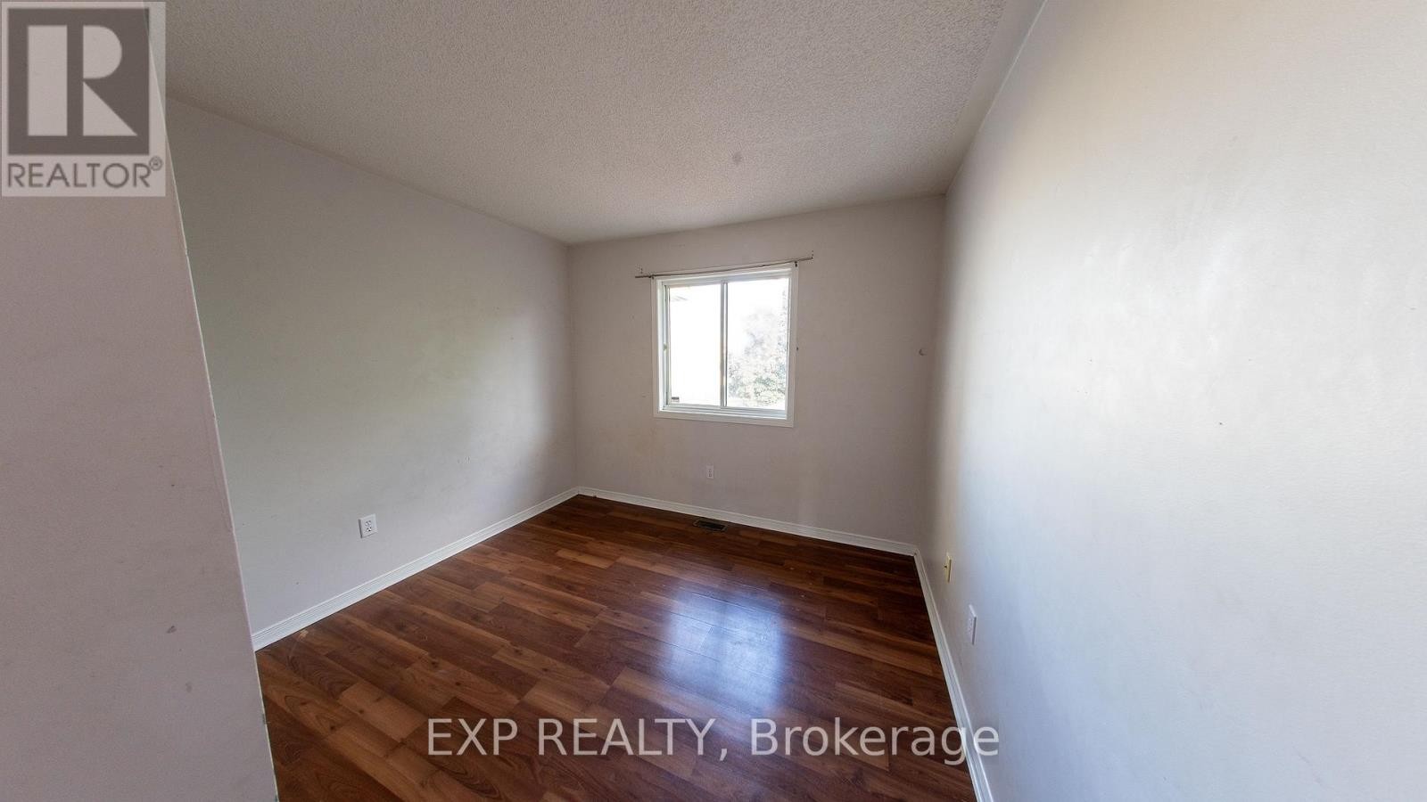 












4347 SUNWOOD CRESCENT

,
Ottawa,




Ontario
K1J1B9

