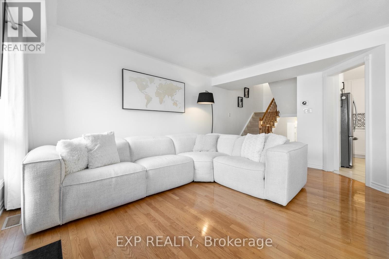 












629 BROME CRESCENT

,
Ottawa,




Ontario
K4A1T9

