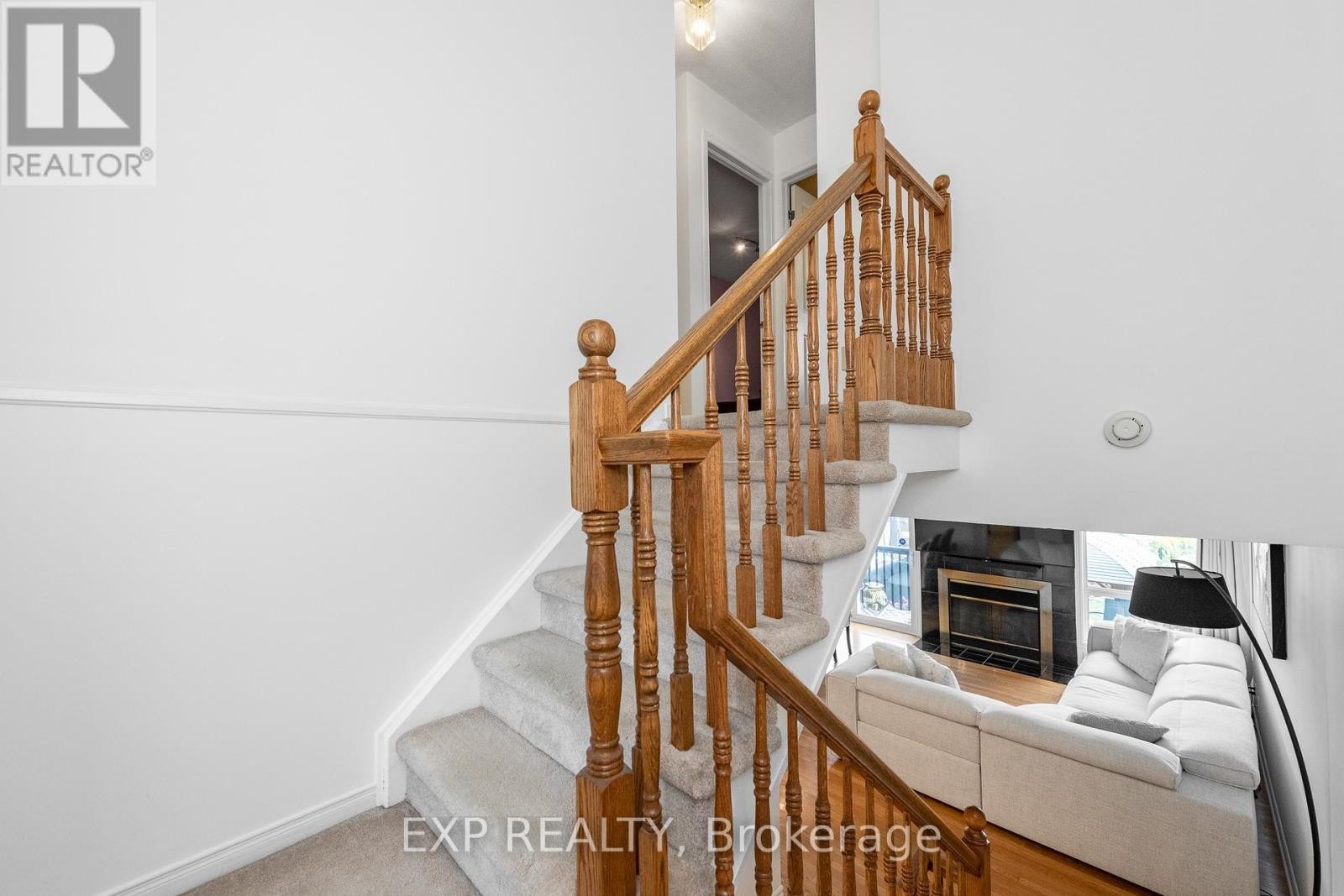 












629 BROME CRESCENT

,
Ottawa,




Ontario
K4A1T9

