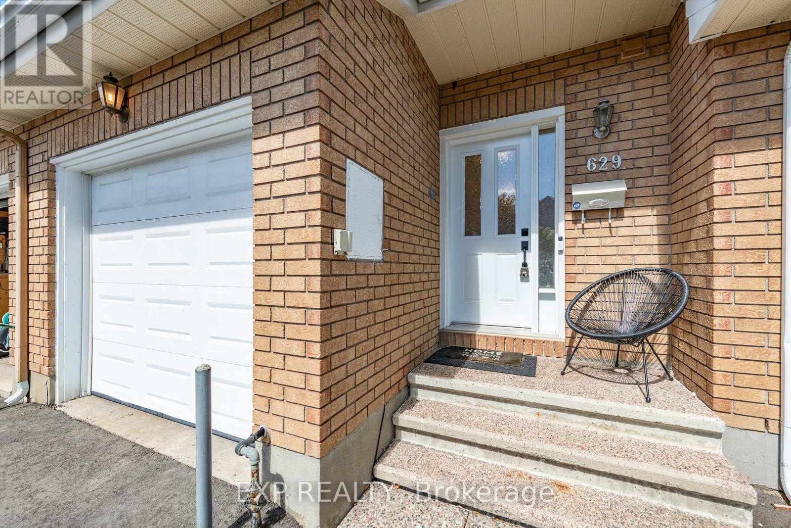 












629 BROME CRESCENT

,
Ottawa,




Ontario
K4A1T9

