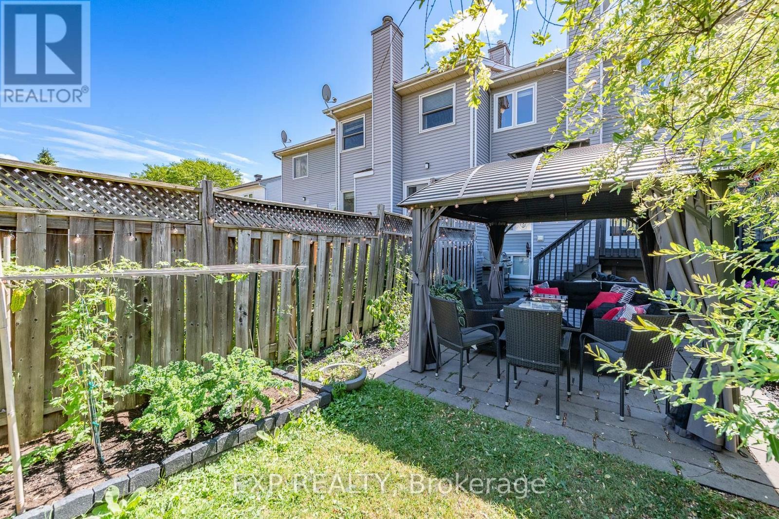 












629 BROME CRESCENT

,
Ottawa,




Ontario
K4A1T9


